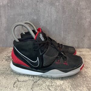 Nike Kyrie 6 Basketball Shoes Womens sz 6.5 - white/black/red
